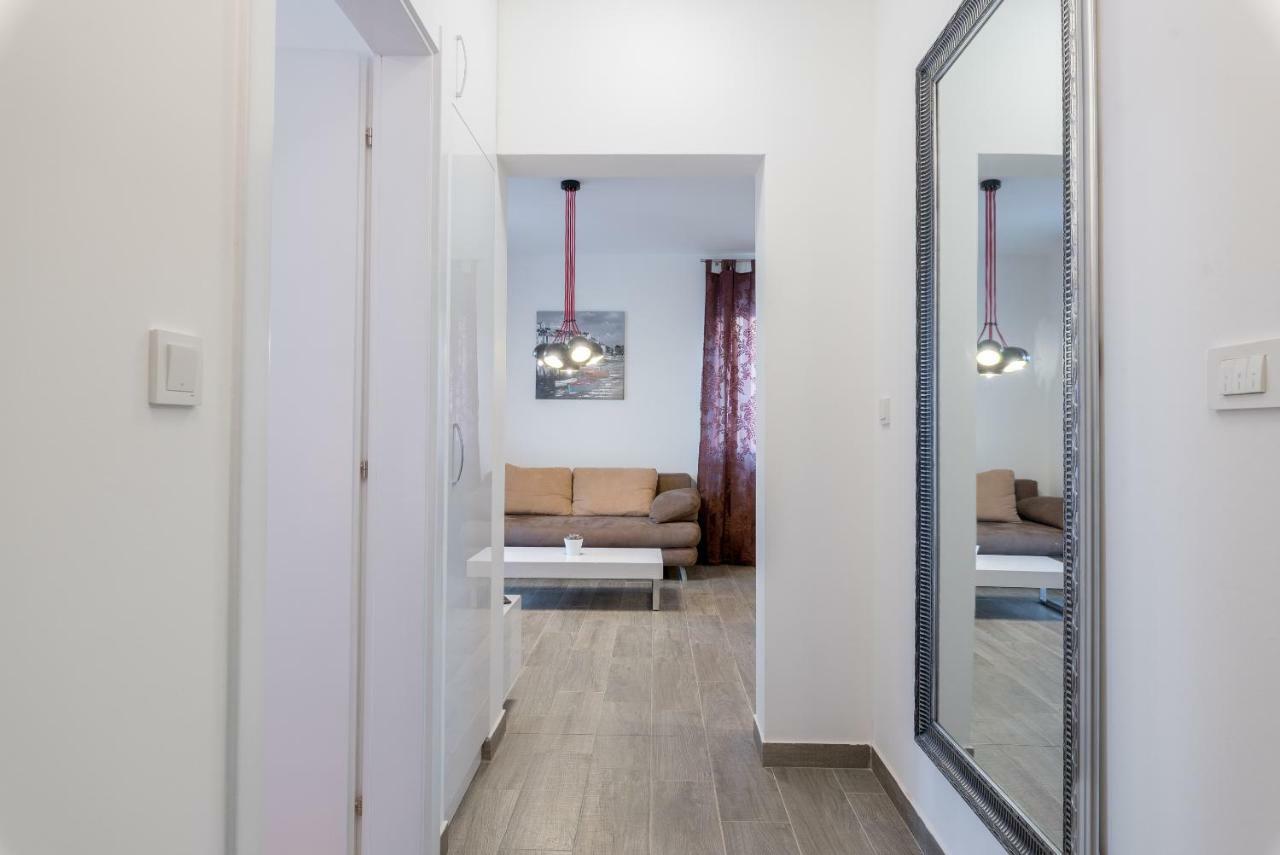 Villa Anja 2Nd Floor Peroj Eksteriør billede